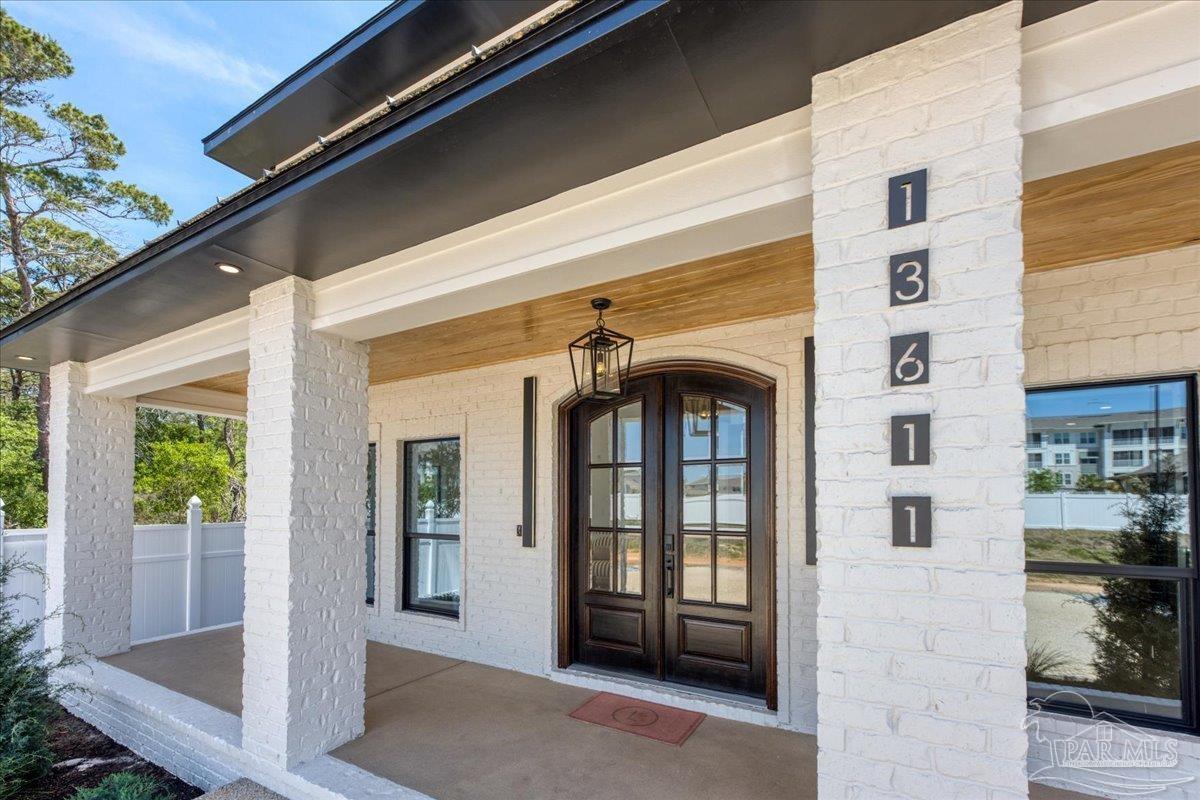13611 Zodiac Dr — photo