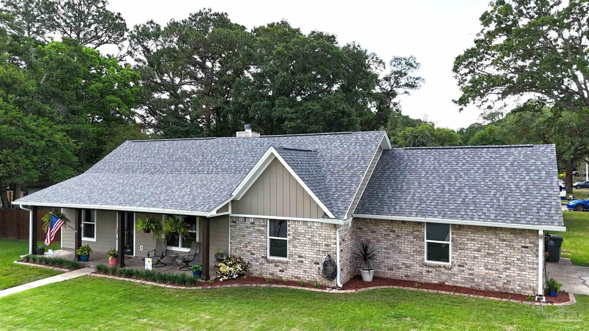 577 Bobwhite Ct — photo