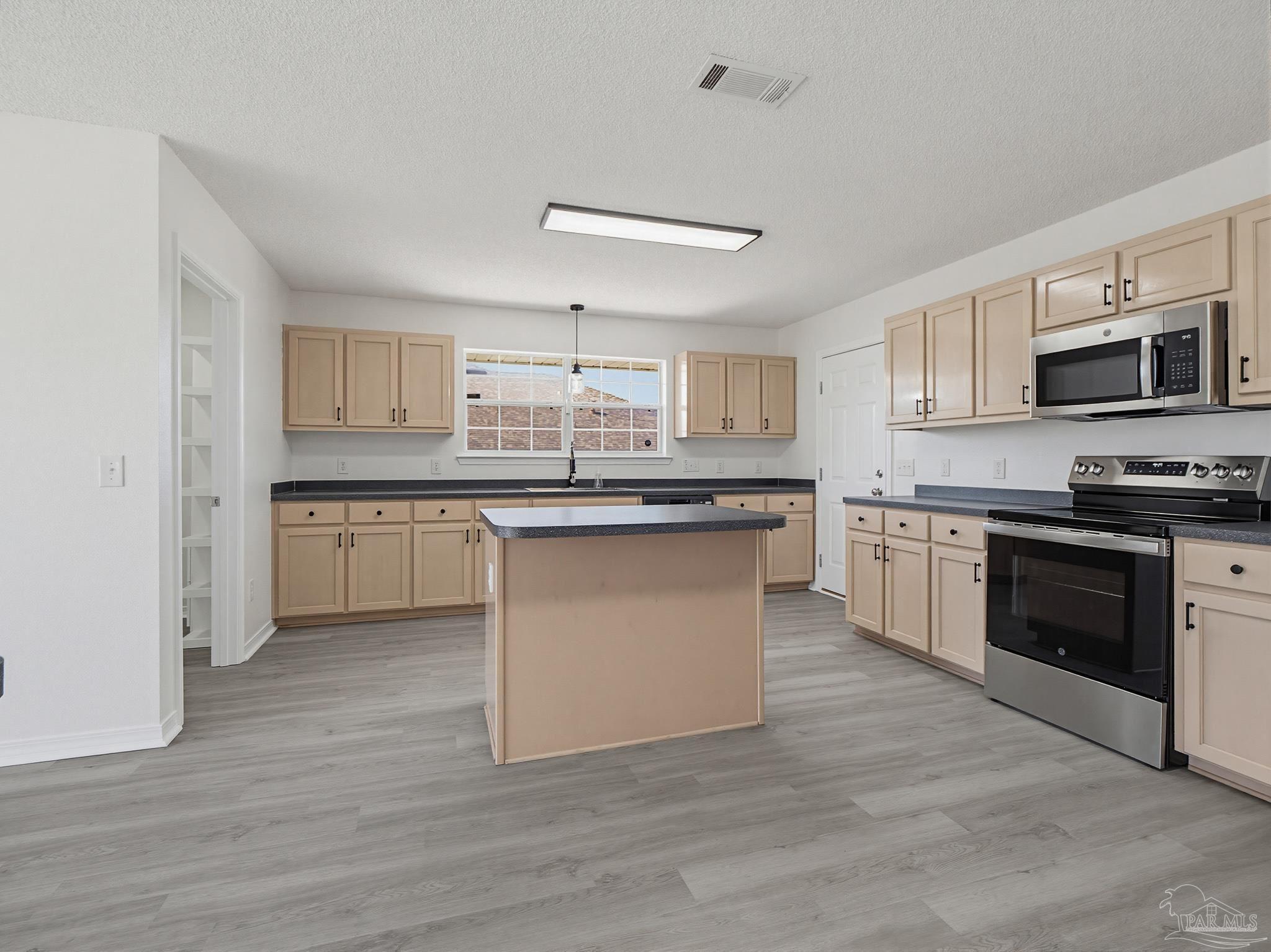 7104 Fitzpatrick Road, Pensacola, FL 32526 — photo 3