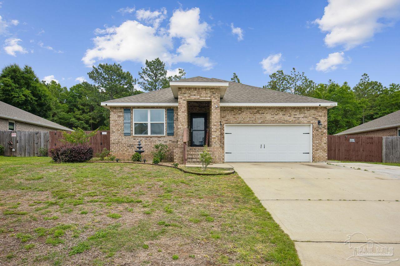 4656 Red Oak Dr — photo