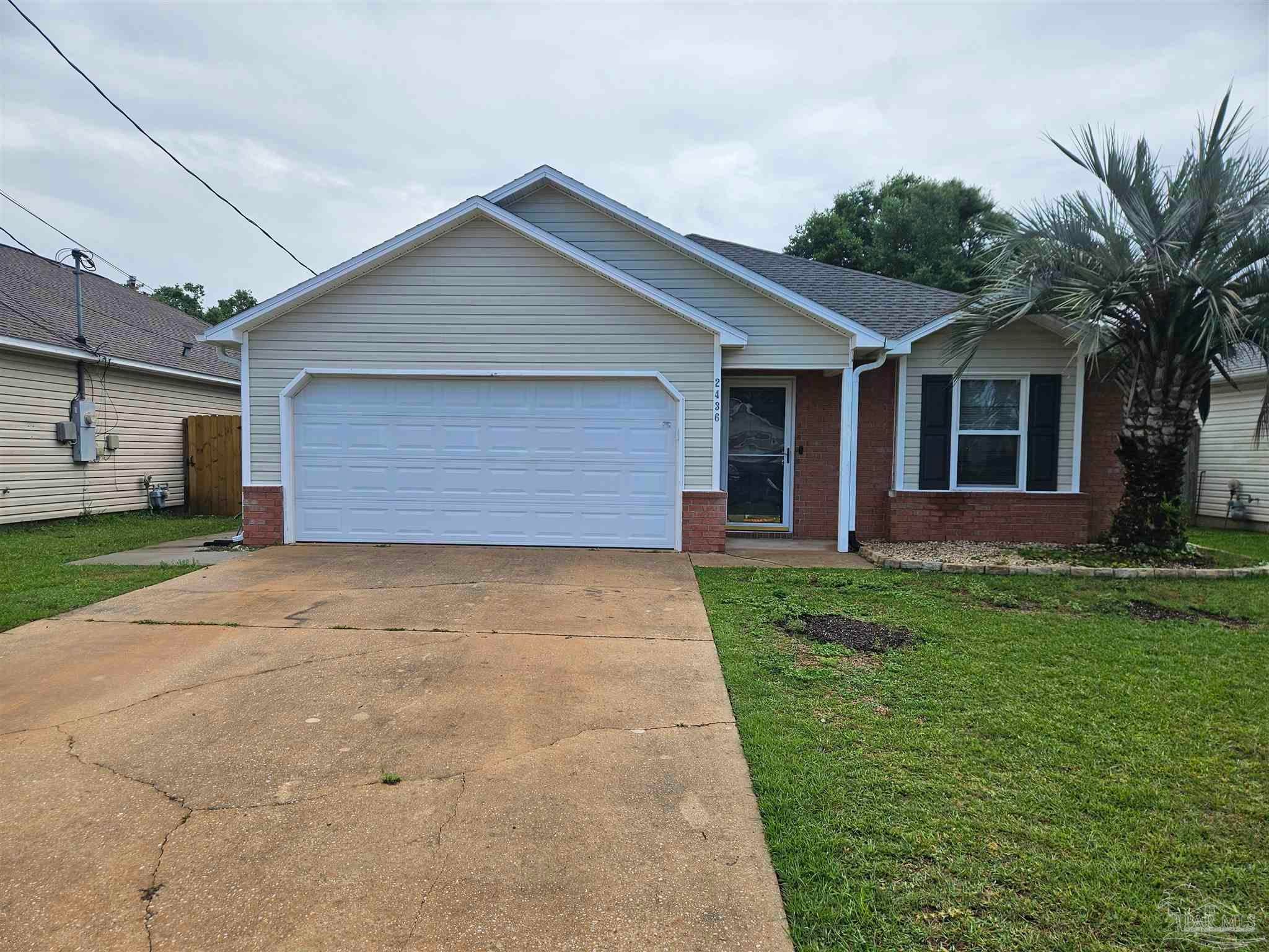 2436 Gulf Breeze Ave — photo