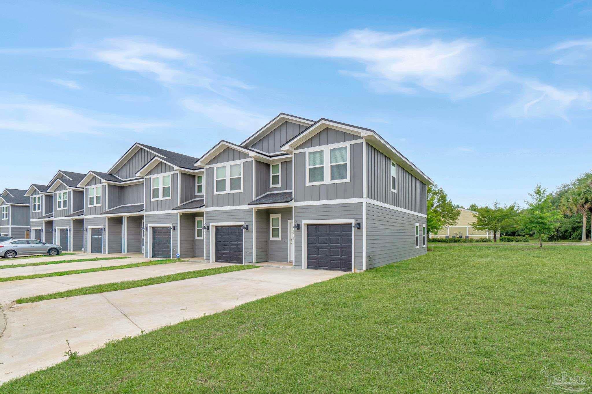 4778 Tenpence Cir — photo
