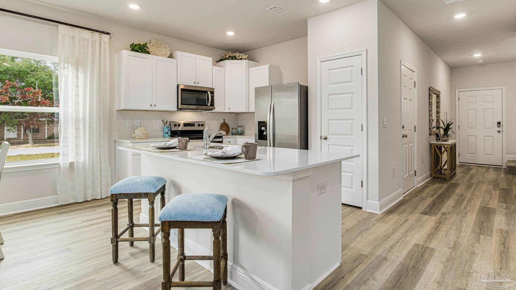 8558 Midtown Ct — photo