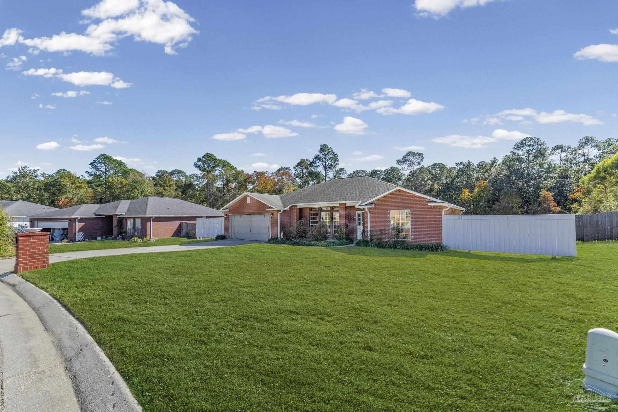 2165 Liberty Loop Road, Cantonment, FL 32533