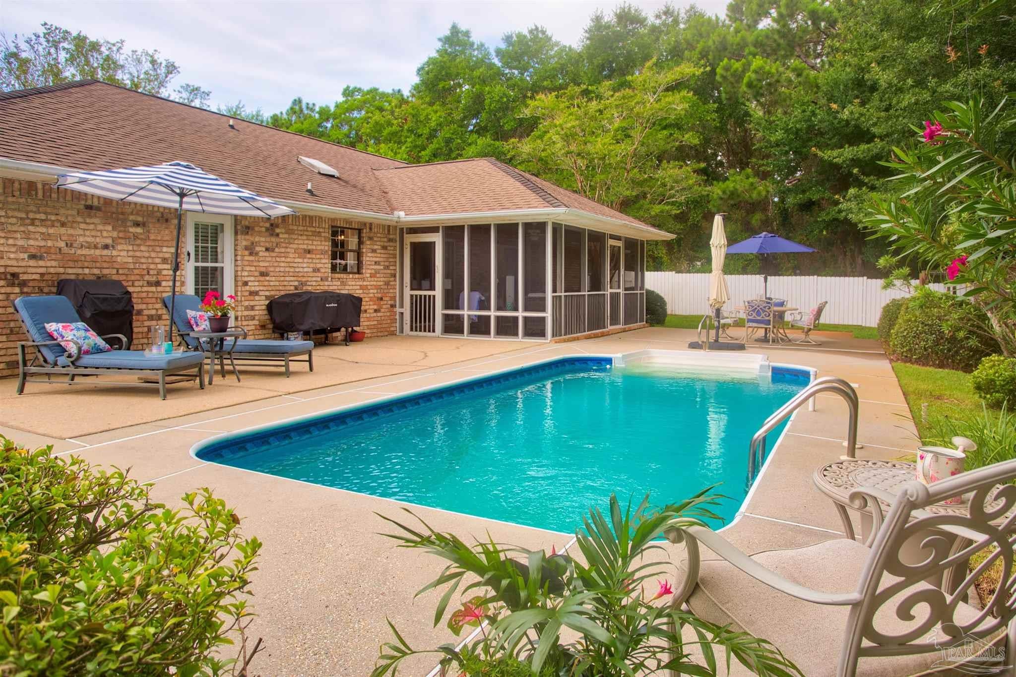 3716 Tiger Point Blvd — photo