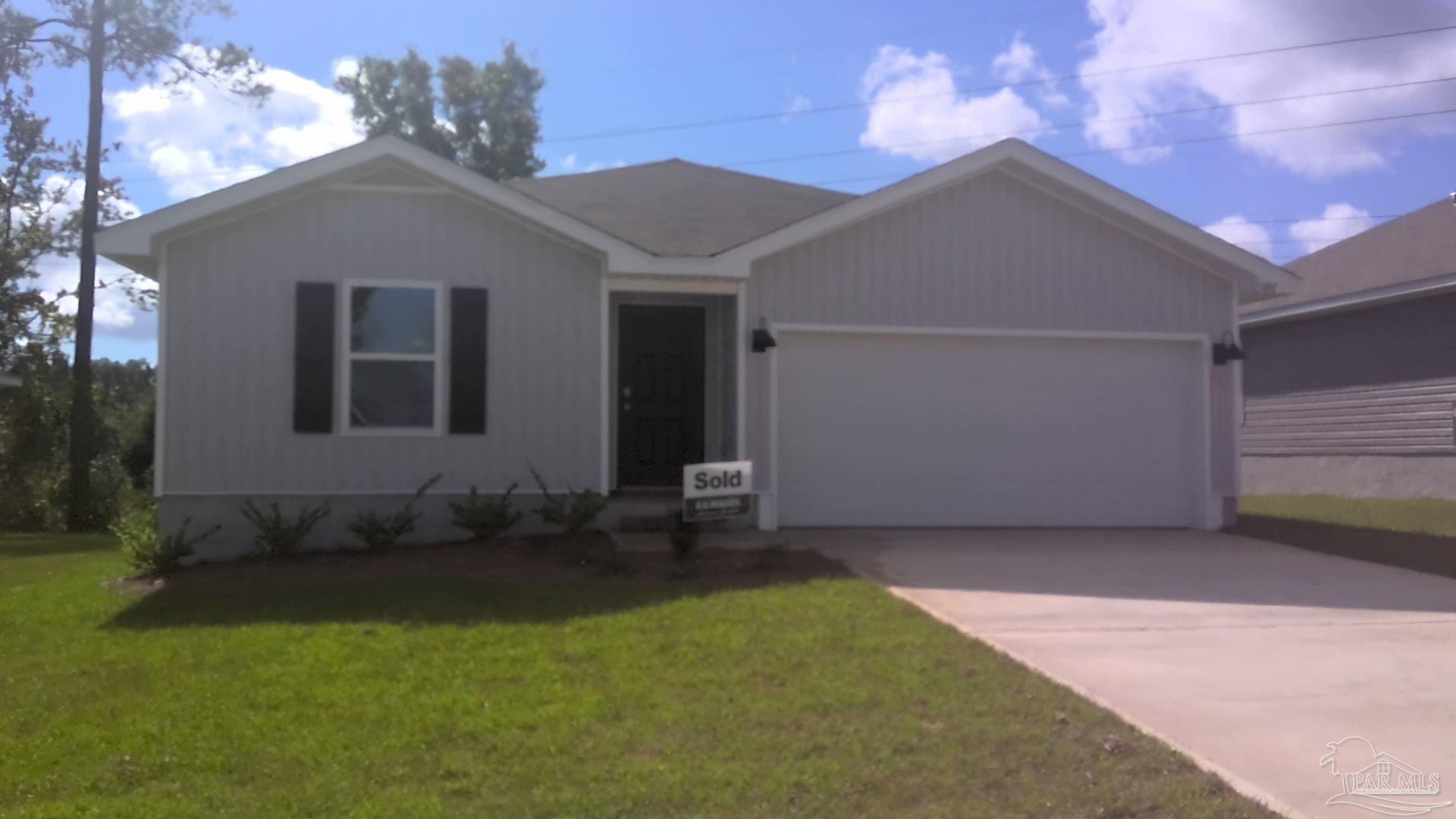 5891 Paddock Way — photo