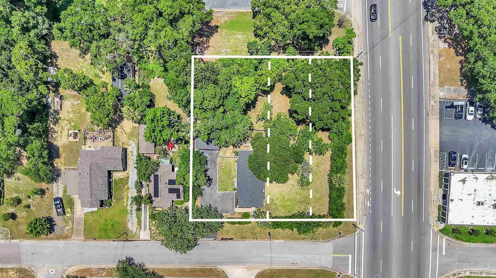 2025 W Wright St — photo