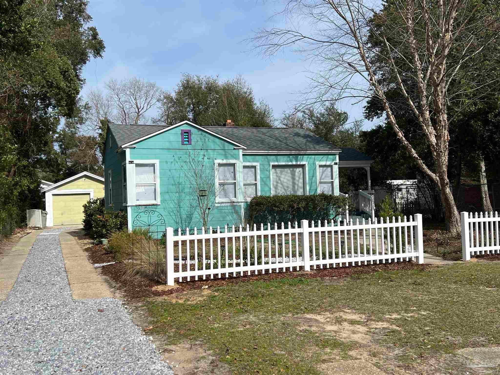 1322 Wilson Ave 2 Units — photo