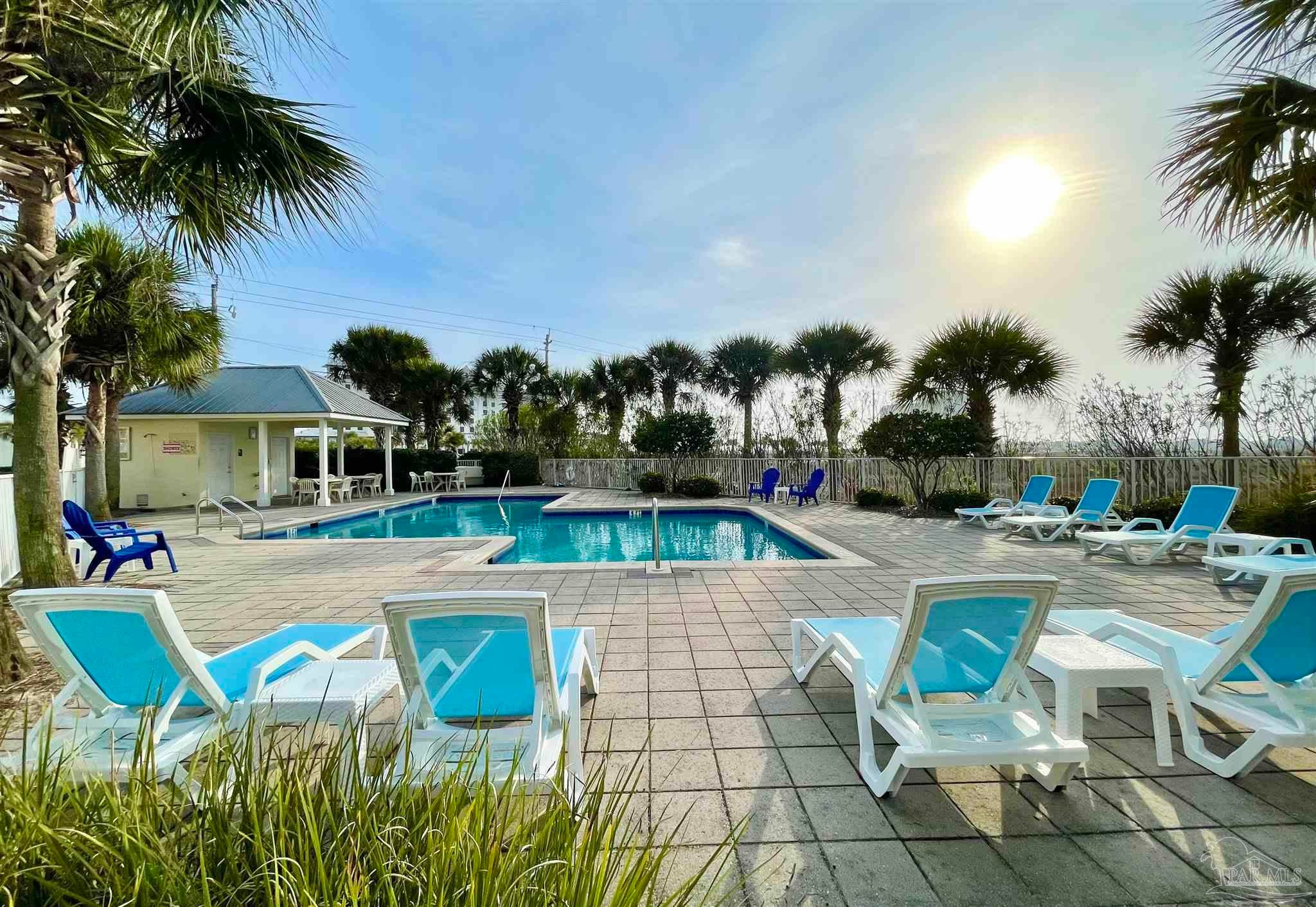 8436 Gulf Blvd 612 — photo