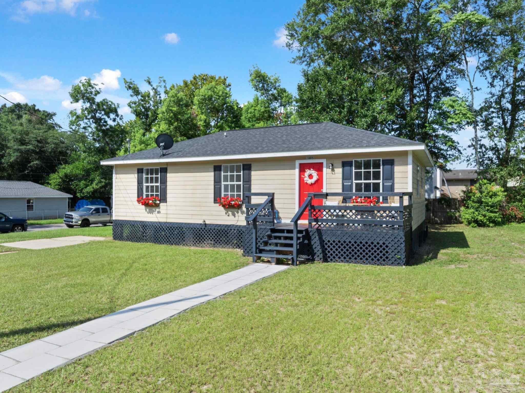 1805 Dr Martin Luther King Jr Dr — photo