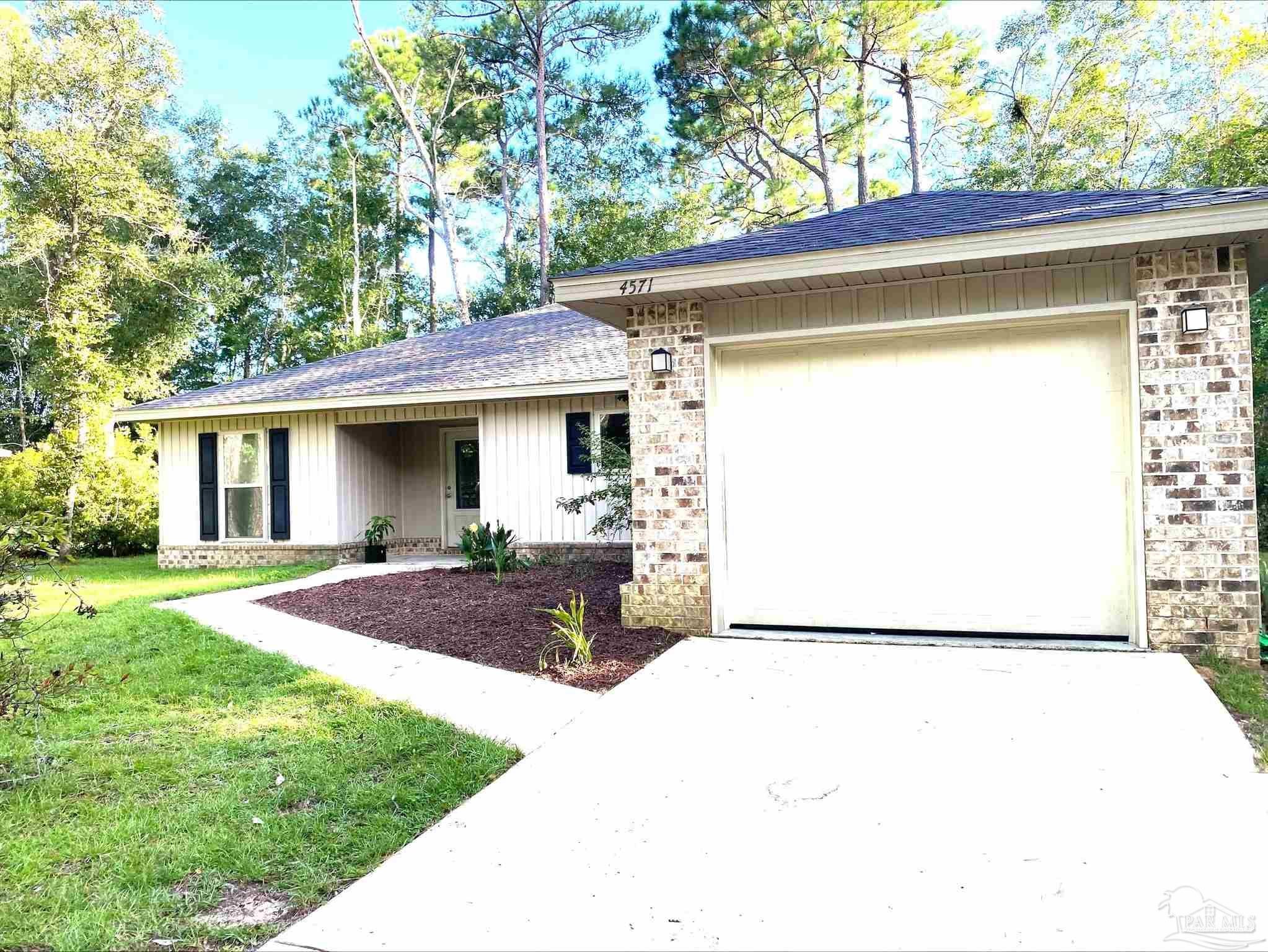 4571 Sunlight Cir — photo