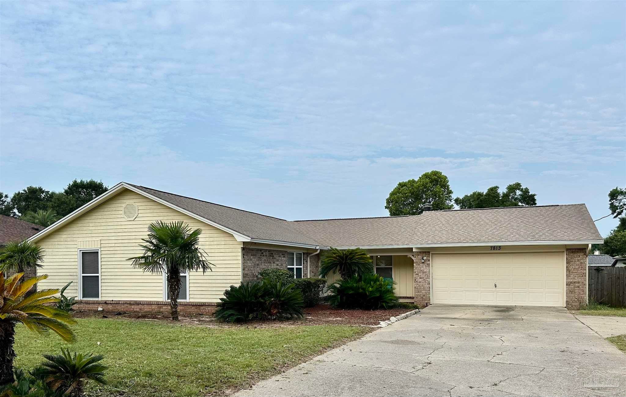 7813 Charter Oaks Dr — photo