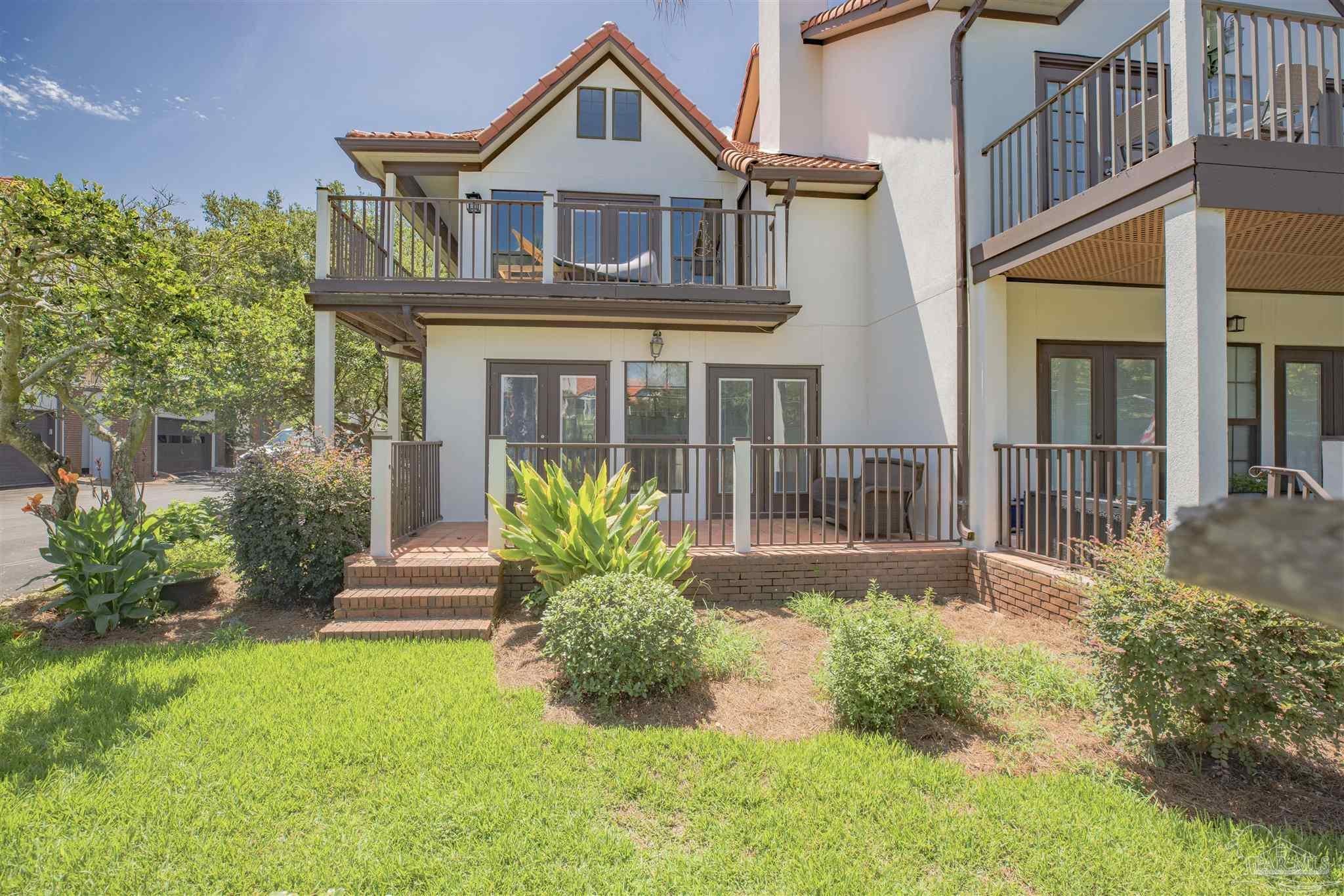120 Baybridge Dr G — photo