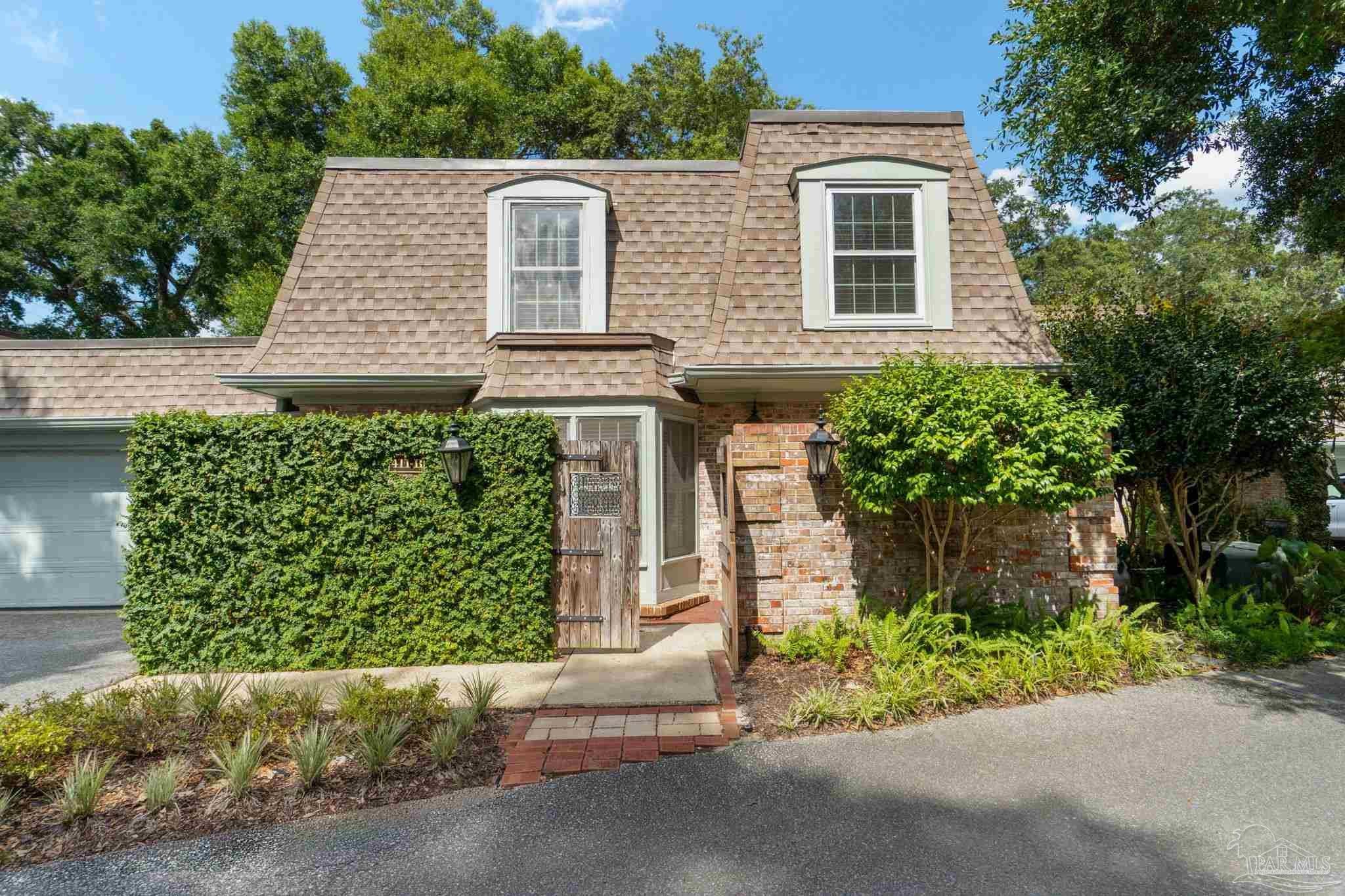 411 Bayshore Dr B — photo