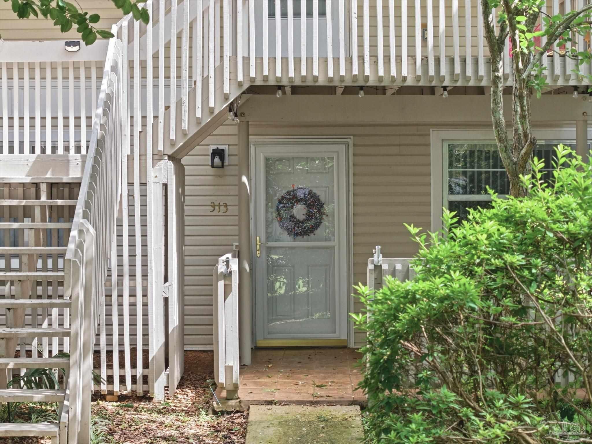 1200 Shoreline Dr 313 — photo