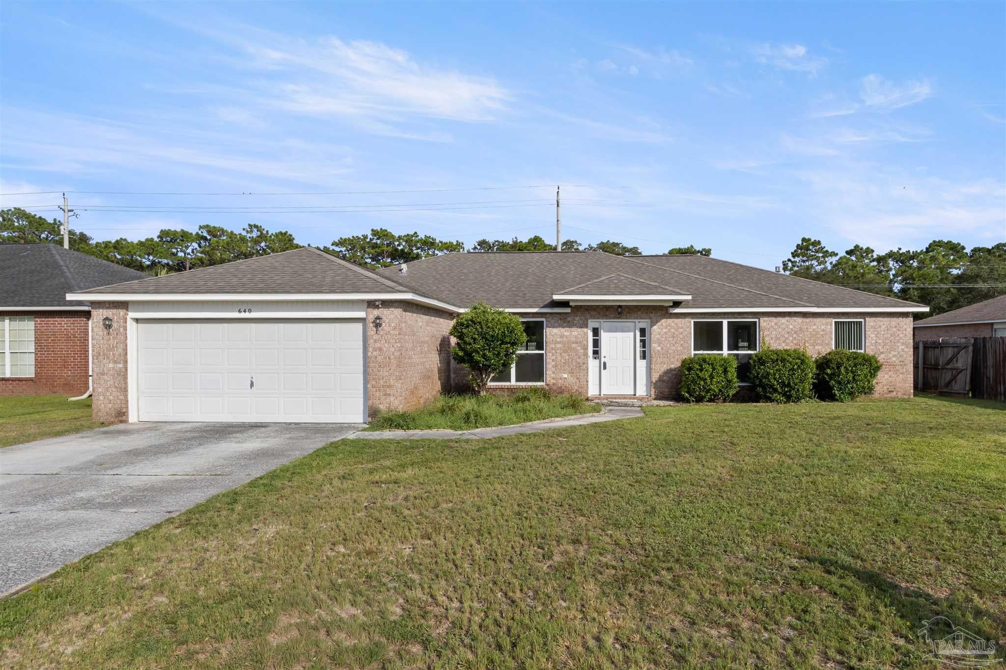 640 Buoy Dr — photo