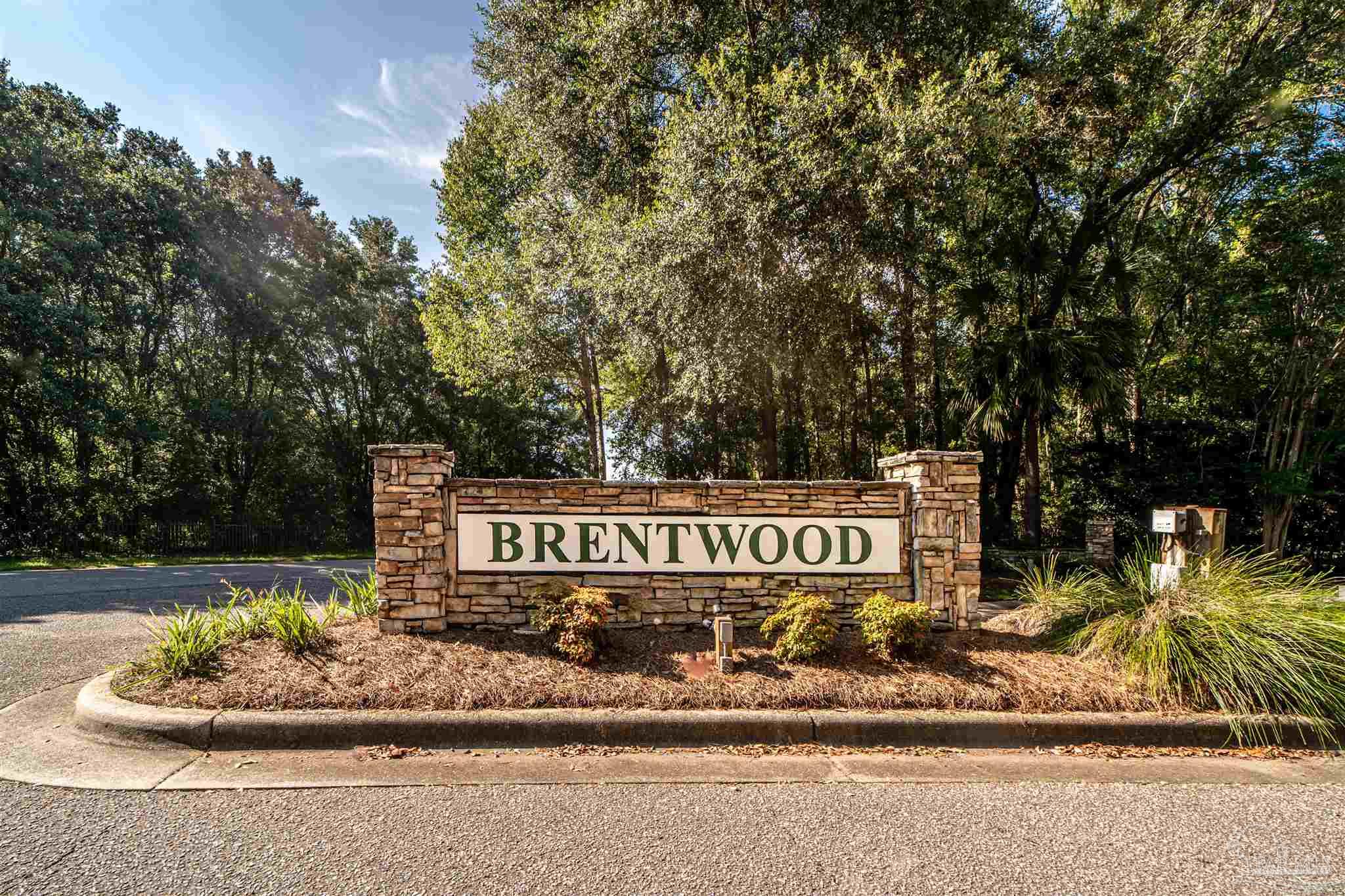 5038 Brookside Drive, Pace, FL 32571 — photo 2