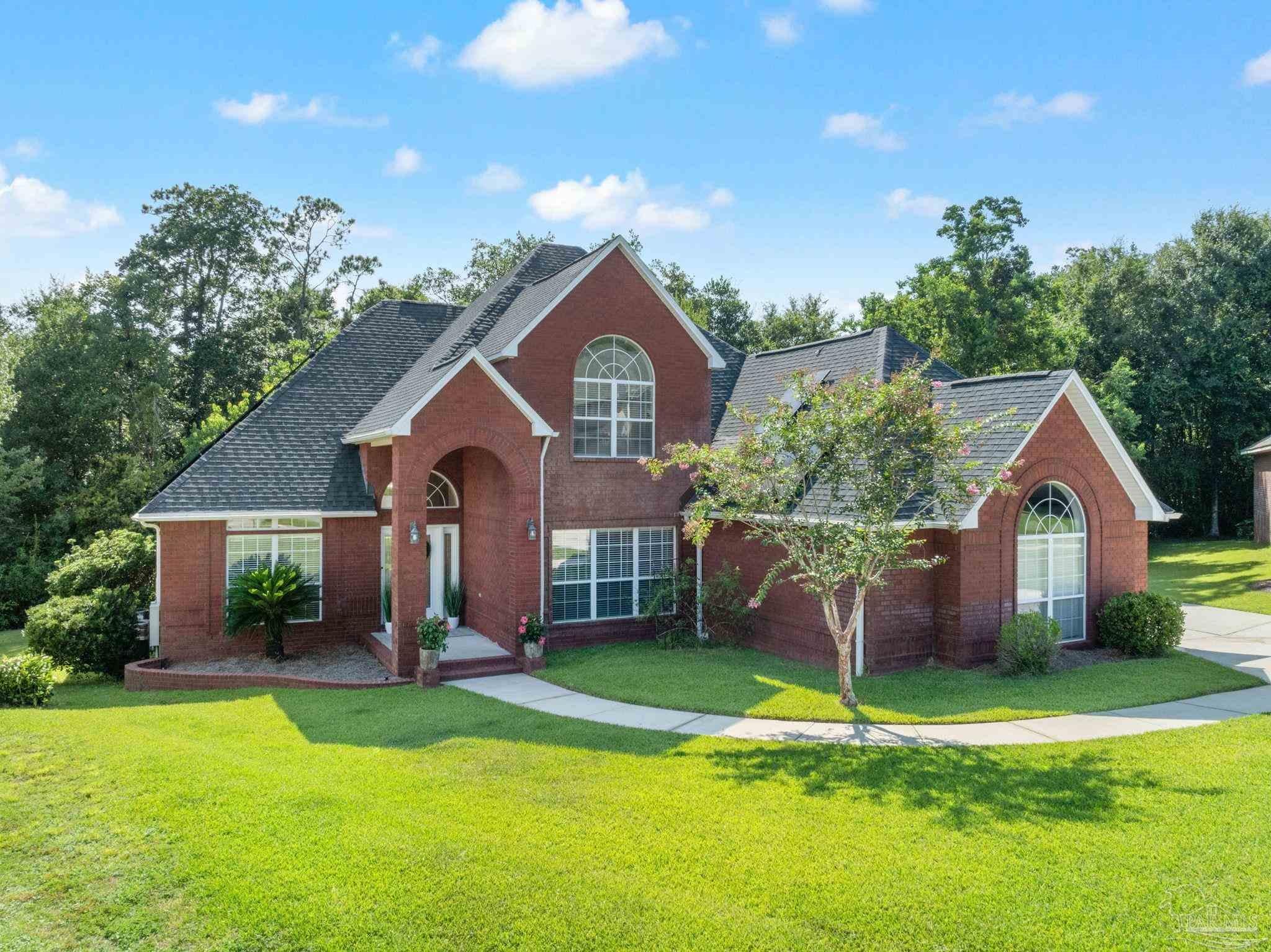 905 Caterpillar Ln — photo