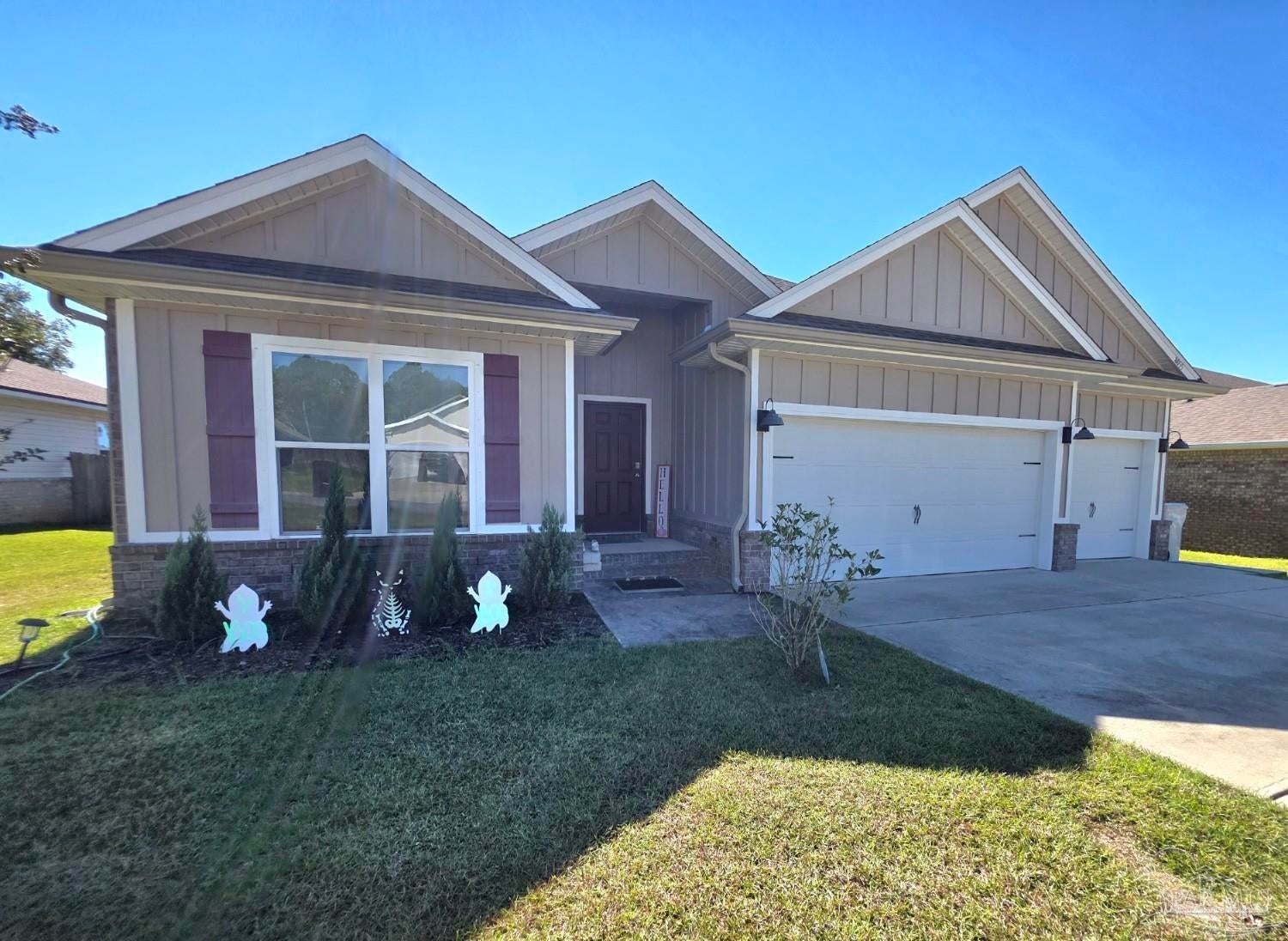 8055 Silver Maple Dr — photo