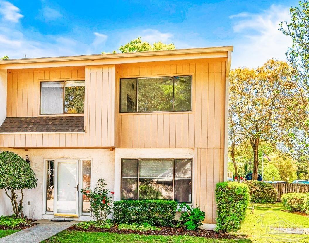 3400 Wimbledon Dr #5 — photo