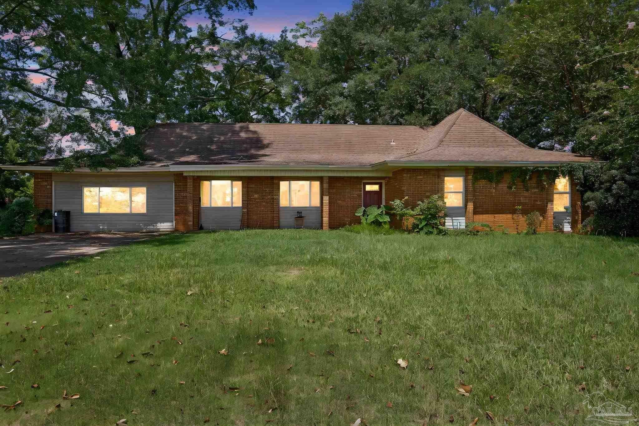 5325 Bob Sikes Blvd — photo
