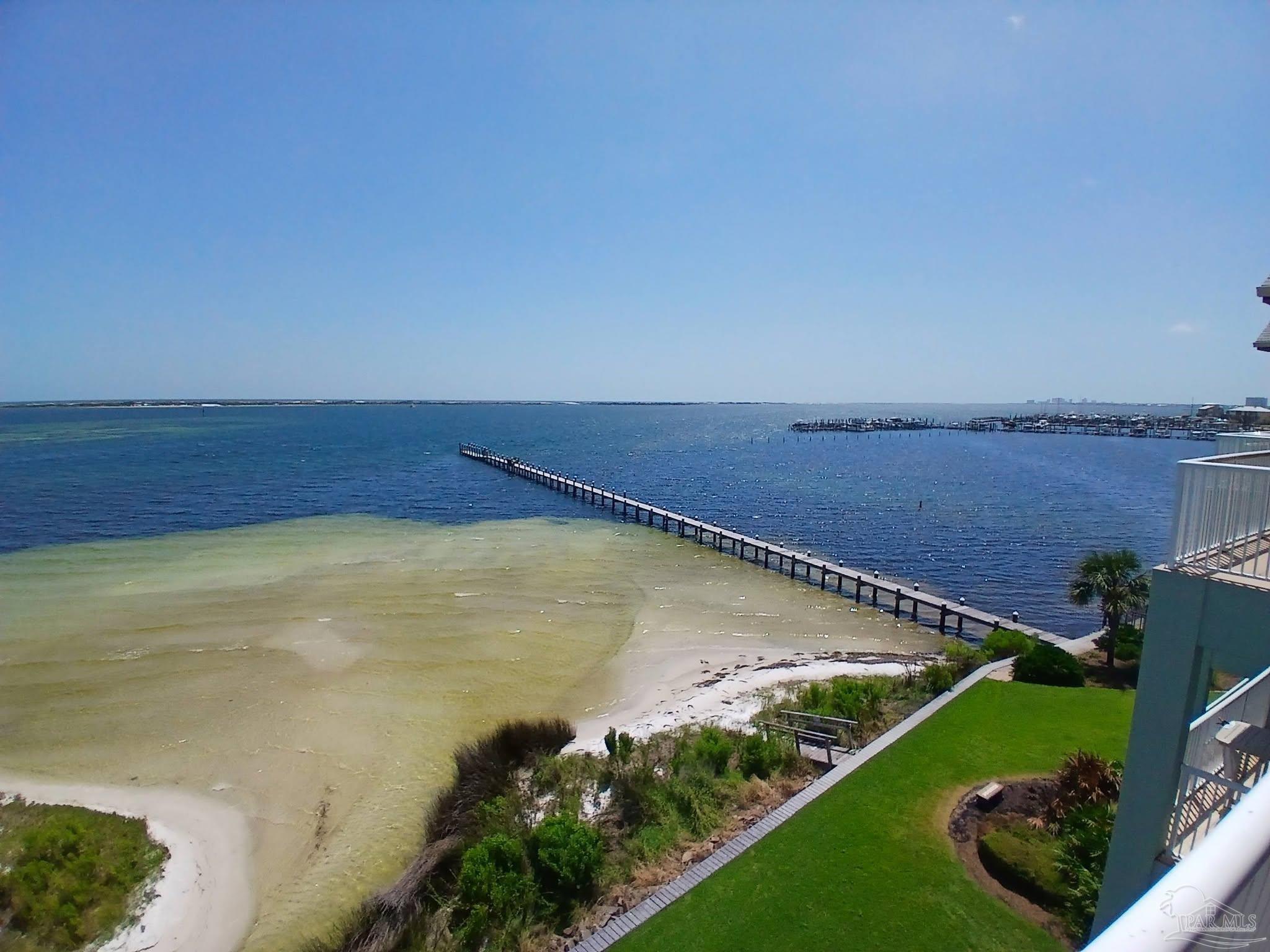 4050 Indigo Dr 301 — photo