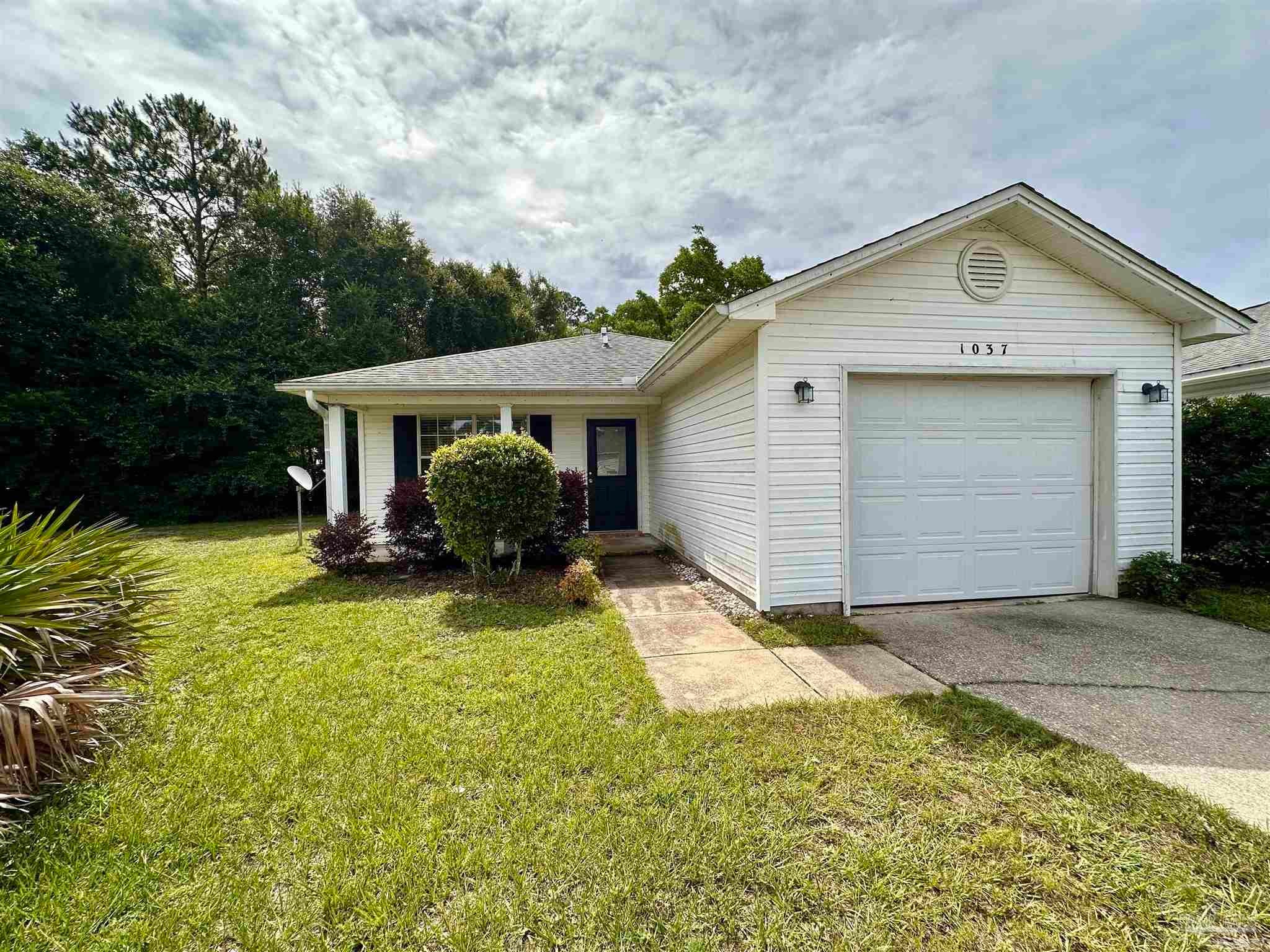1037 Antigua Cir — photo