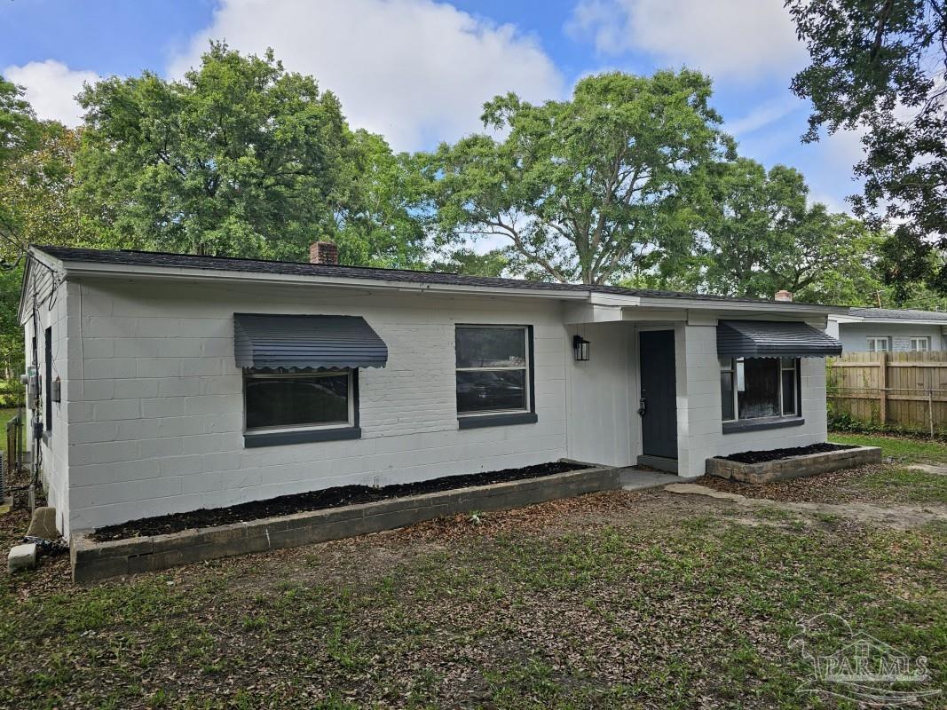 26 Randolph Dr — photo