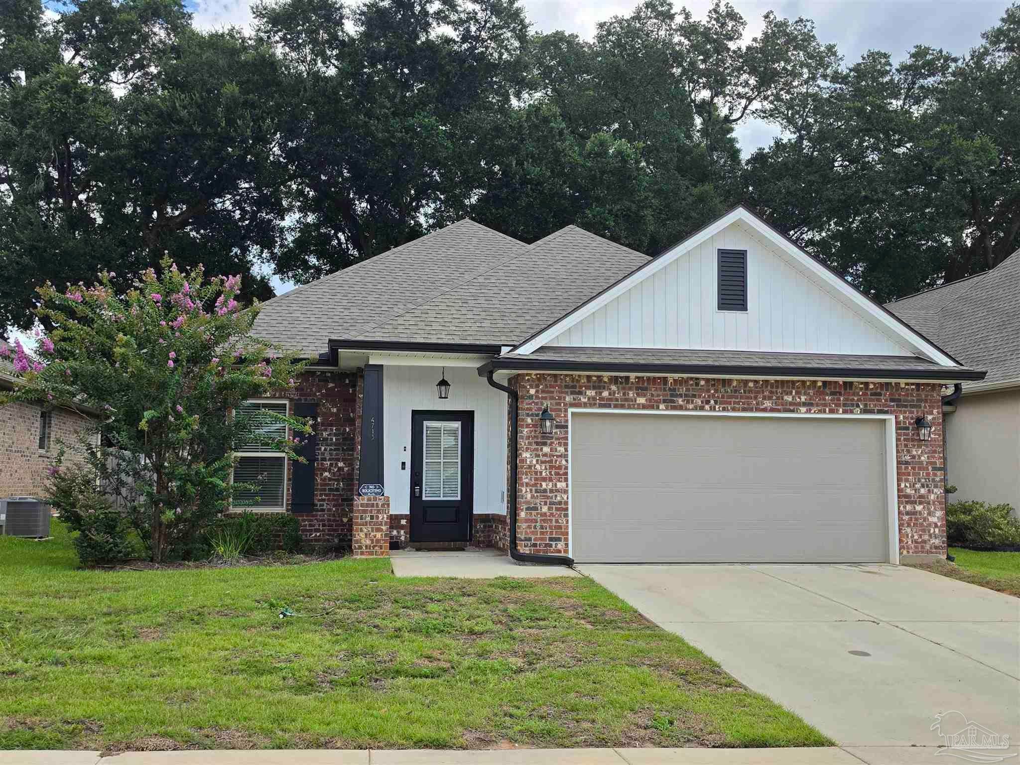 4713 Sago Palm Cir — photo