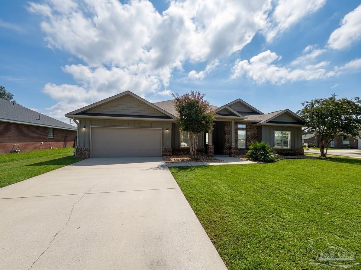 1521 Woodlawn Way — photo