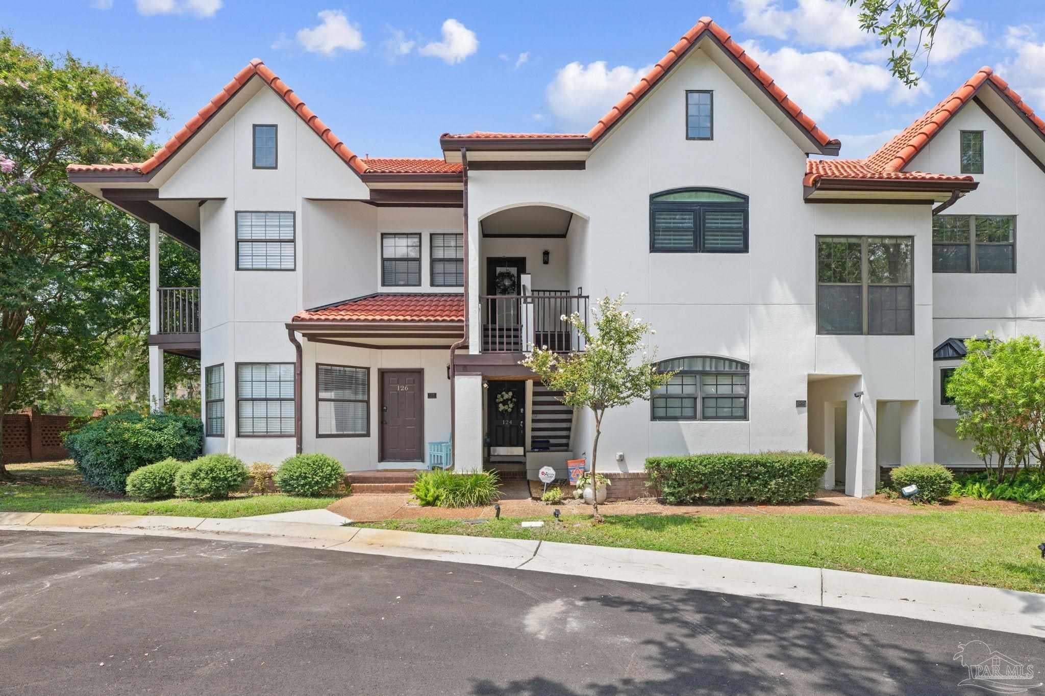 122 Baybridge Dr K — photo