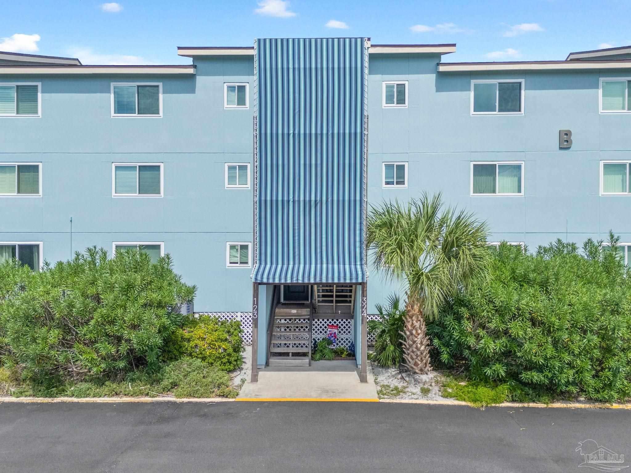 14100 River Rd 324 — photo