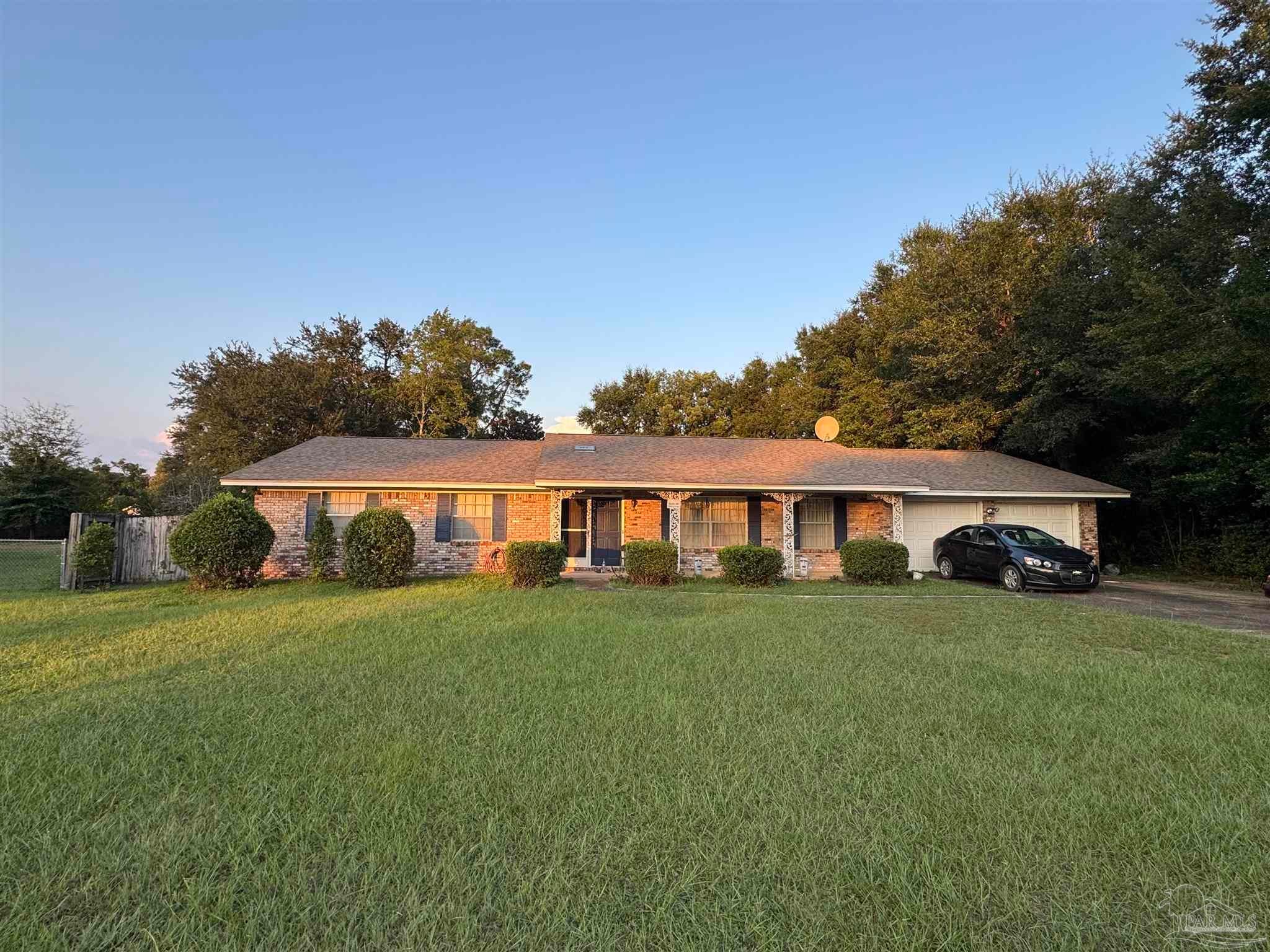 8280 Fordham Dr — photo