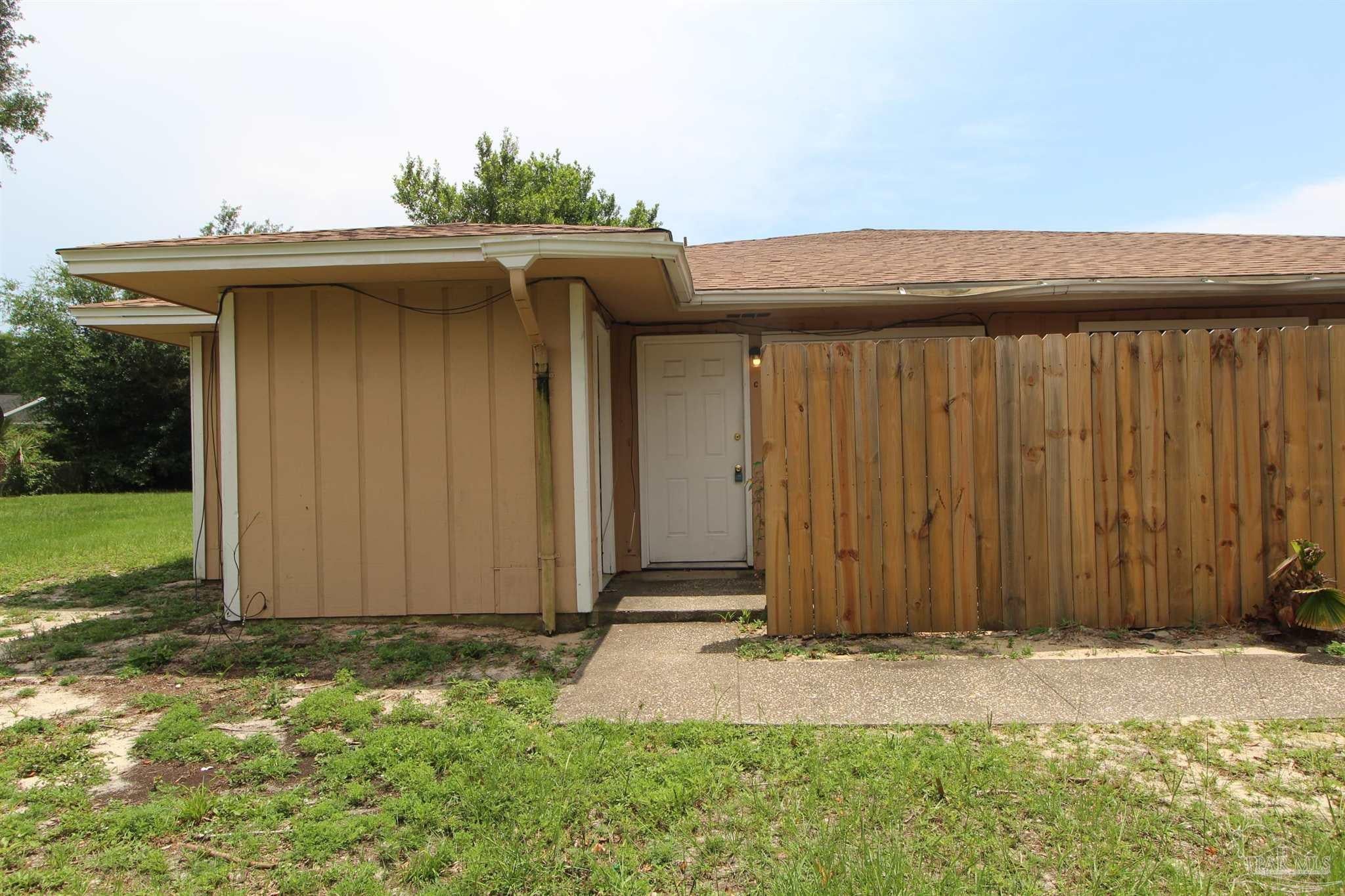 3398 Green Briar Cir — photo