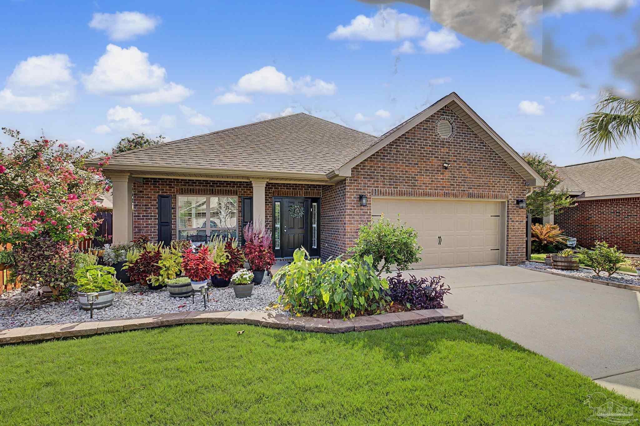 1740 Brantley Dr — photo