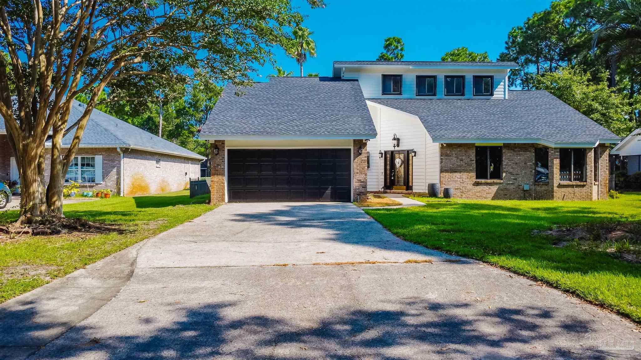 1186 Muirfield Way — photo