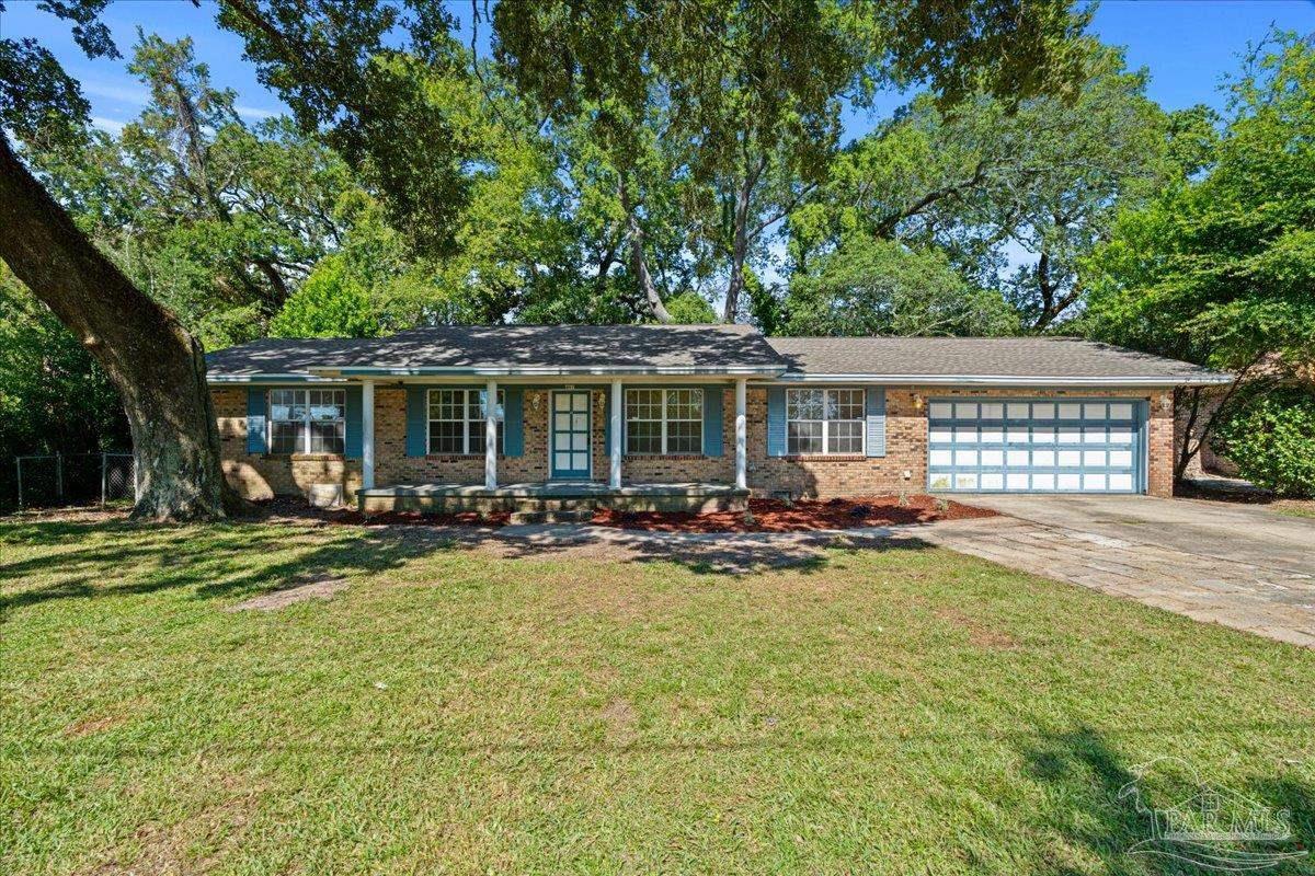 467 Hancock Ln — photo