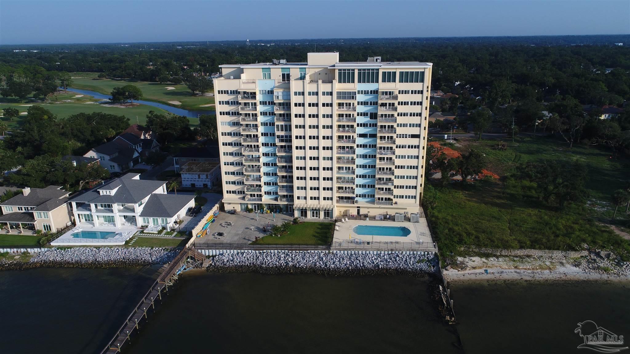 825 Bayshore Dr 703 — photo