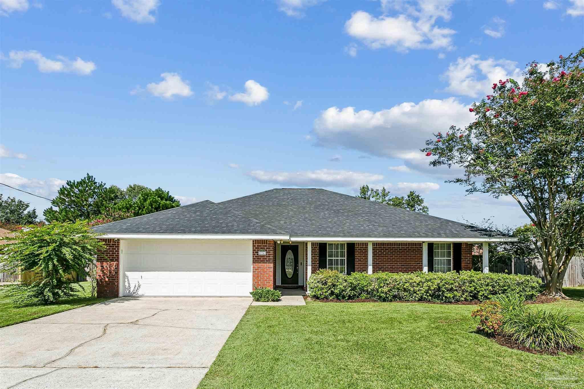 736 Cricket Cir — photo