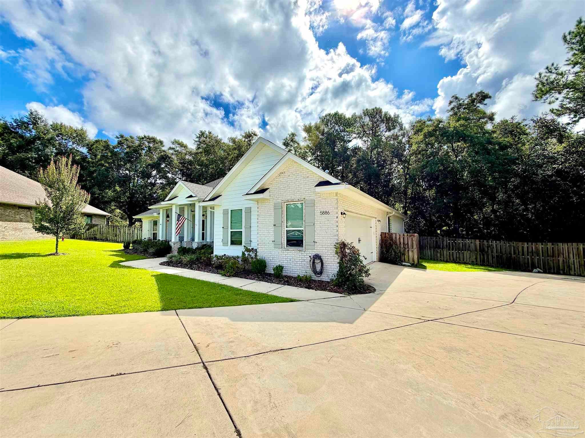 5886 Augustine Dr, Pace, FL 32571 — photo 3