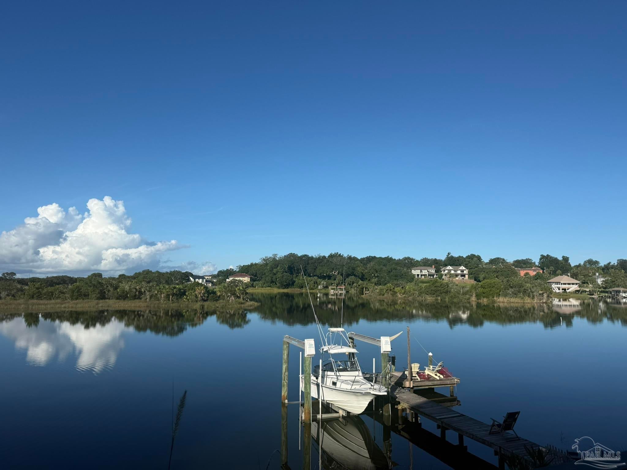 223 Bayou Blvd — photo