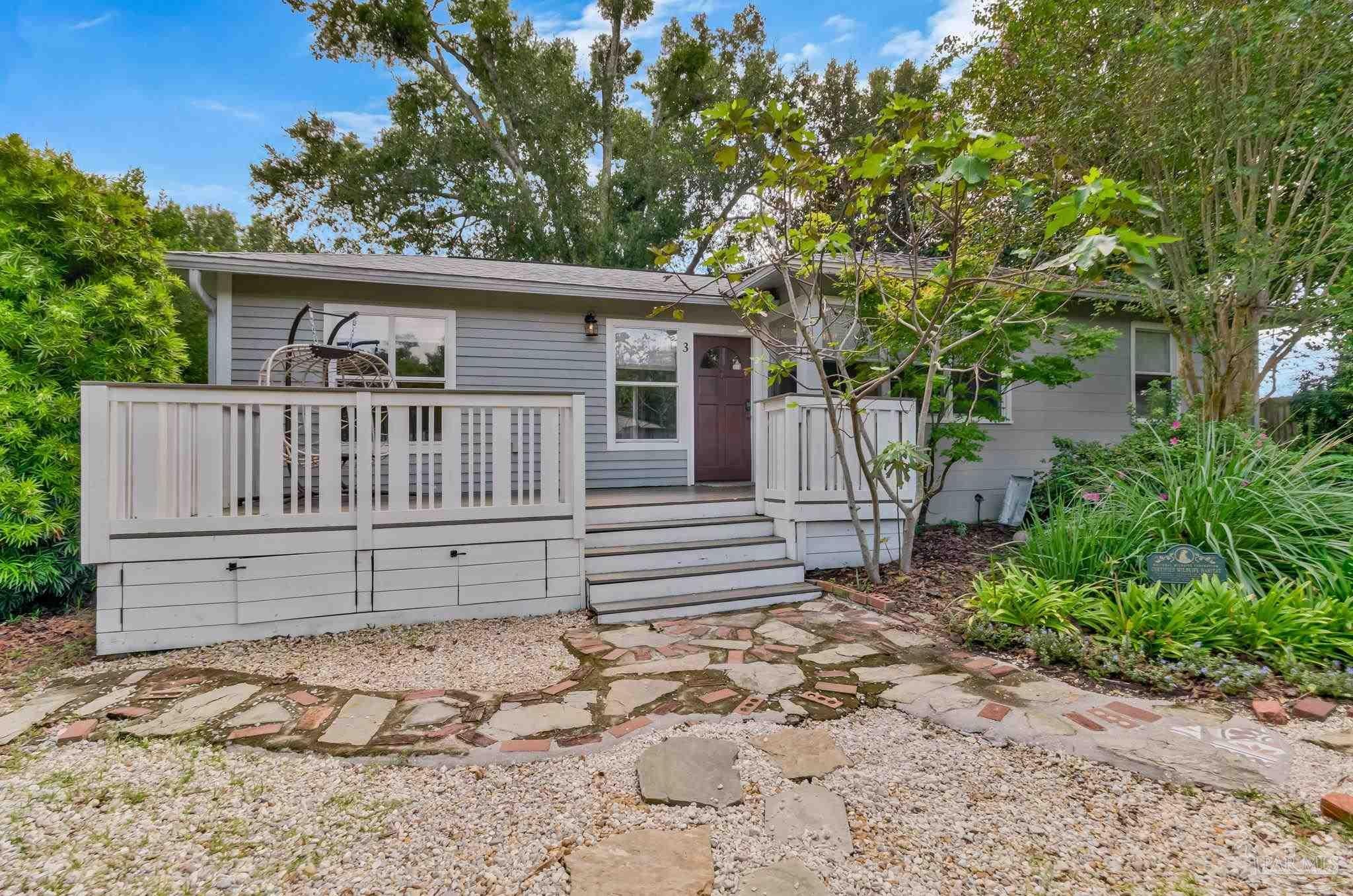 3 Audusson Ave — photo