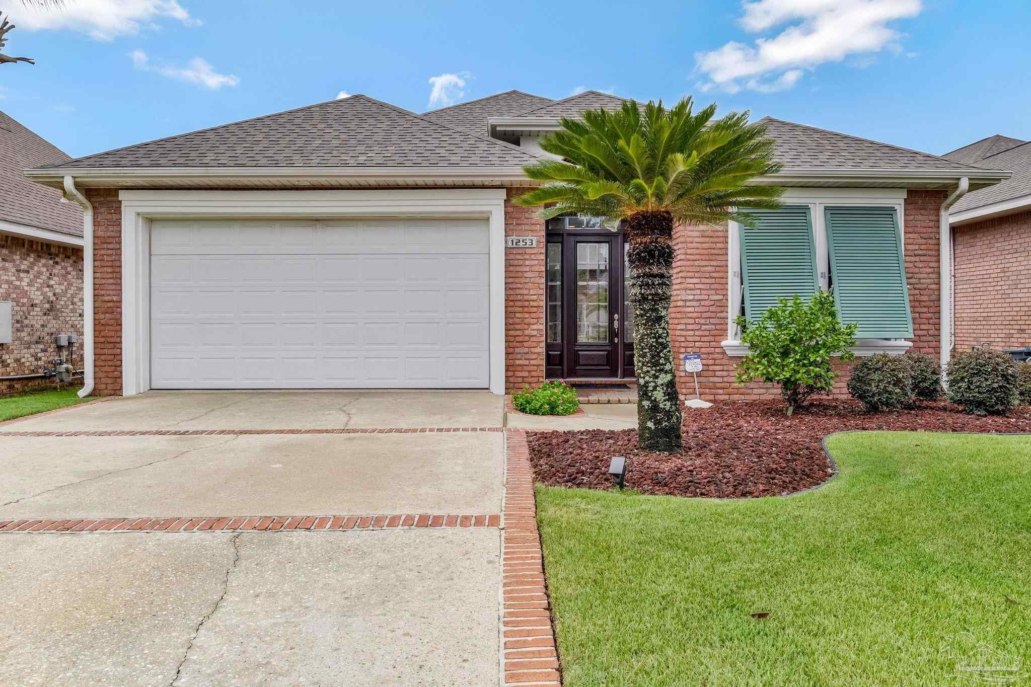 1253 Autumn Breeze Cir — photo