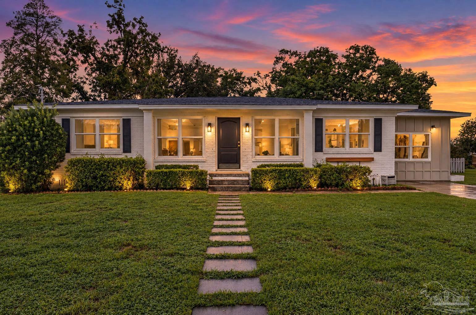 621 Whitney Dr — photo