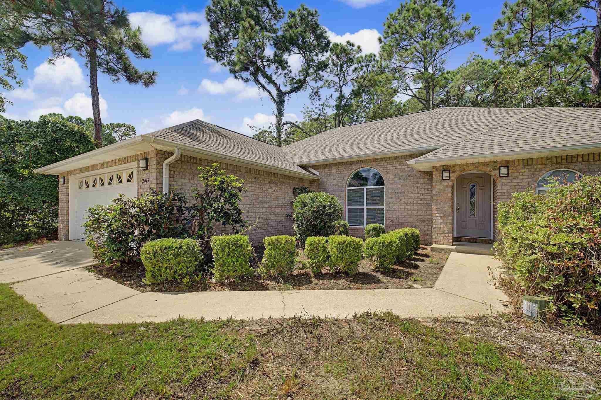 2419 Basswood Dr — photo