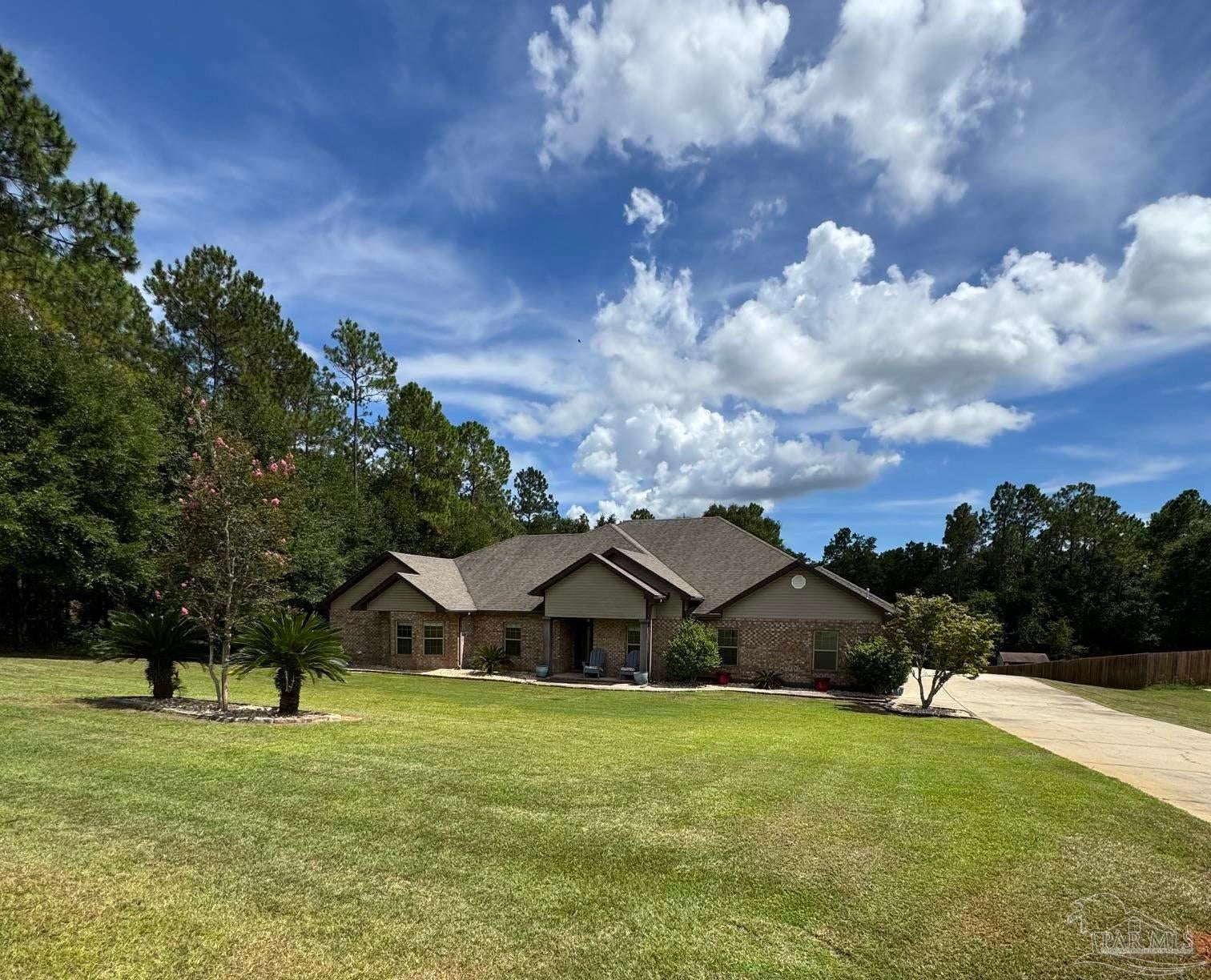 3093 Wallace Lake Rd — photo