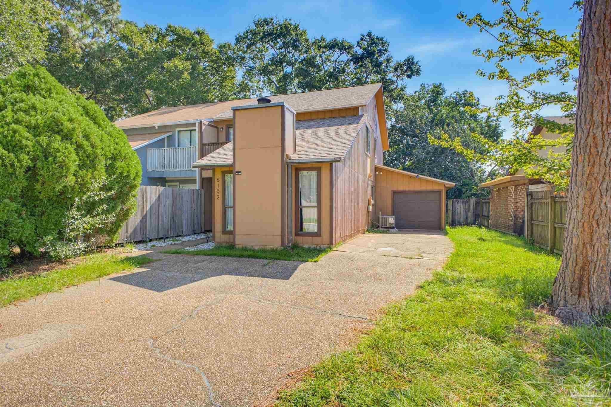 6102 Alicia Dr — photo