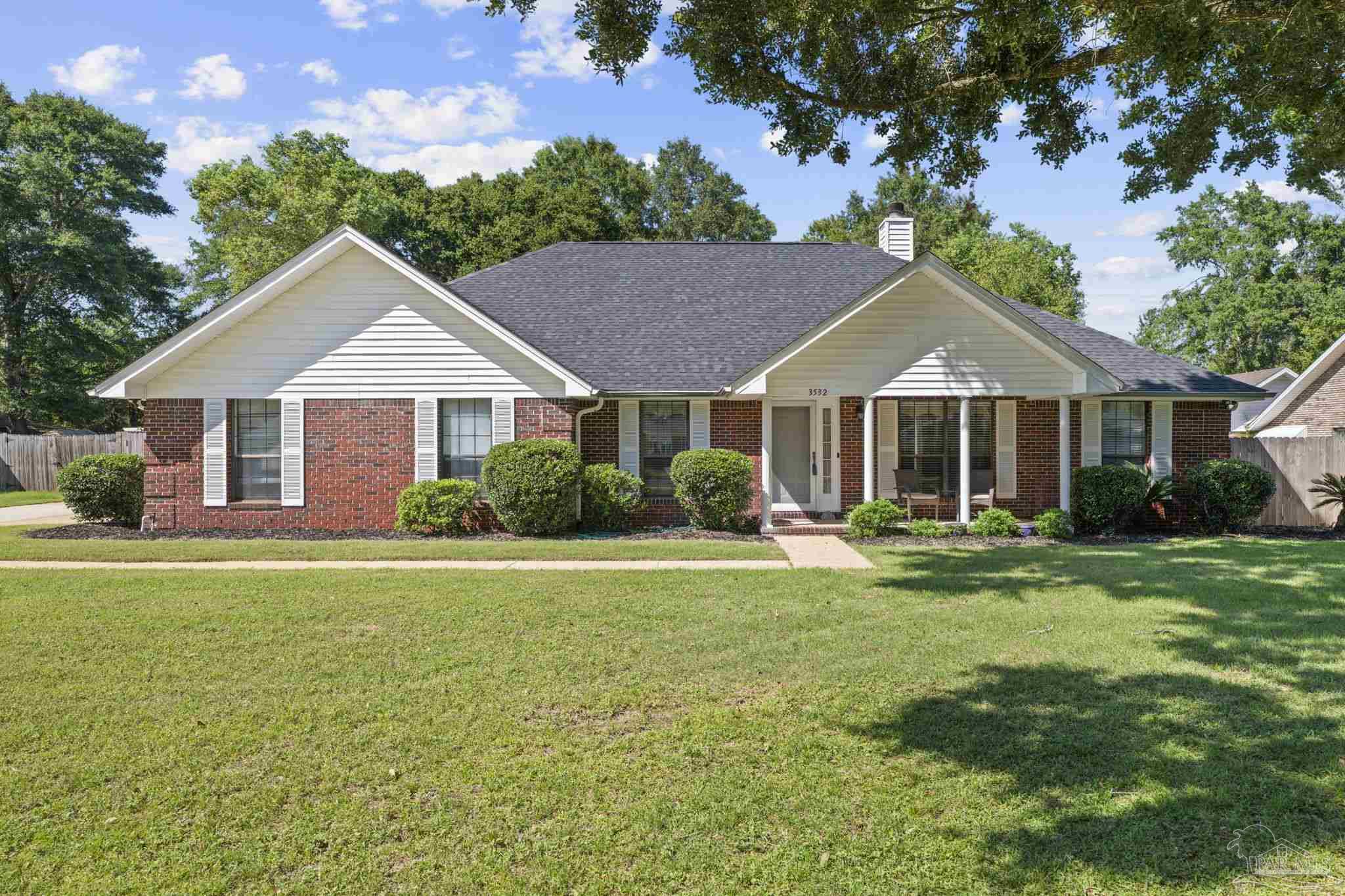 3532 Victory Dr — photo