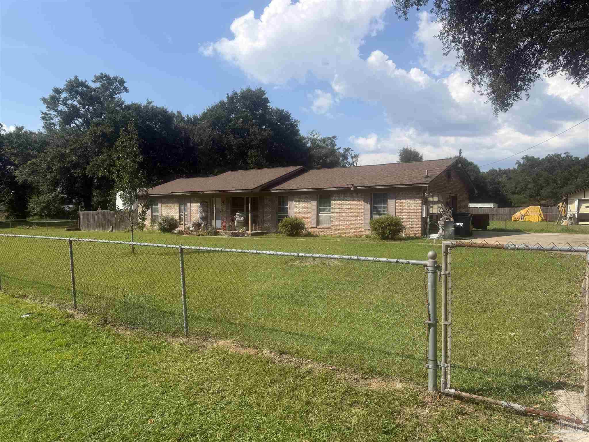 224 Caroline St — photo