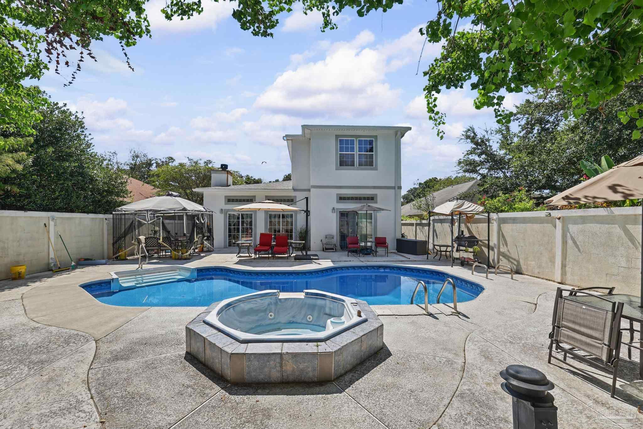 3208 Silverleaf Dr — photo